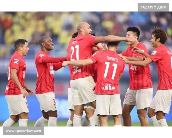 成都蓉城1-1战平广岛三箭，加藤陆次树扳平比分